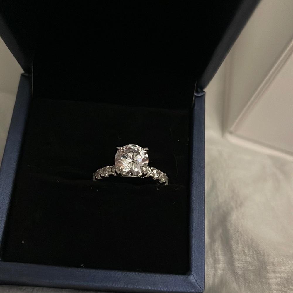 Beautiful Ladies ring
